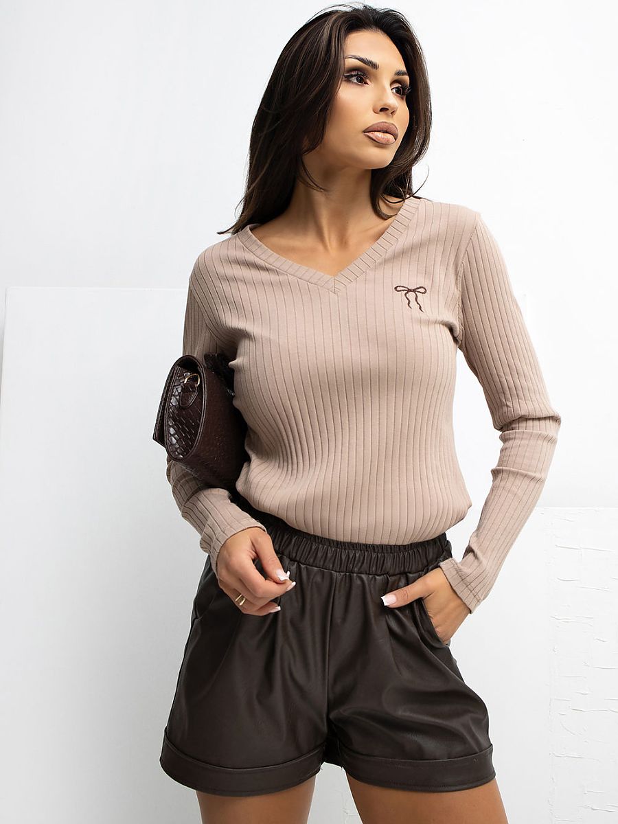 Blouse model 221820 Rue Paris